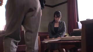 Сӧрастарен шкенжын суксо минет босс япон офисысе темленыт, да тудын деч налме деч ончыч нӧшмым нӧрташ трусик Хью Сӧрастарен шкенжын суксо минет босс япон офисысе темленыт, да тудын деч налме деч ончыч нӧшмым нӧрташ трусик Хью