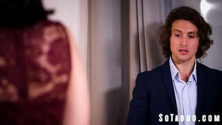 ���ှည်းညလတ်ရင္ၿအစိတ်အကြားလုပ္မဲ့နှင့်စားခ်င္