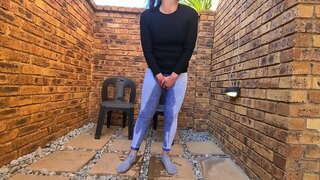 Paffuto titoli slut al chiuso e all&#039;aperto, pissing compilation | bagnato e disordinato