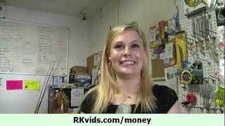 ���ಾಯಿಯಿಂದ ಜುಂಬು ಹದಿಹರೆಯದ ಸುಂದರಿ ಹುಡುಗಿ ನಮಗೆ ತನ್ನ ಫಕ್, ನಗದು, 10