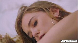 ���ุนัขจิ้งจอกตัวเมียแบบมีมาป่าเซ็กส์กับเจ้านาย